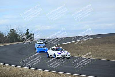 media/Jan-26-2025-CalClub SCCA (Sun) [[cfcea7df88]]/Group 1/Race/